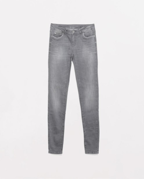 http://www.zara.com/de/de/damen/jeans/jeans-medium-rise-c271007p1984662.html